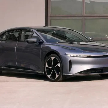 2024 极速赛车 Lucid Air prices slashed, more feature and customization possibilities offered