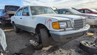 Junked 1988 Mercedes-Benz 420 SEL